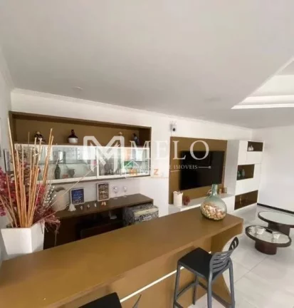 Imagem Oportunidade em BOA VIAGEM: 298m², 04qts, 02suites, 02vagas/Porteira Fechada..