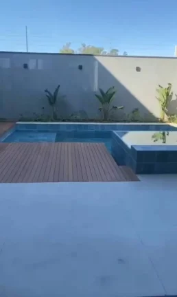 Imagem Sobrado Alto padrão Zona Nobre
