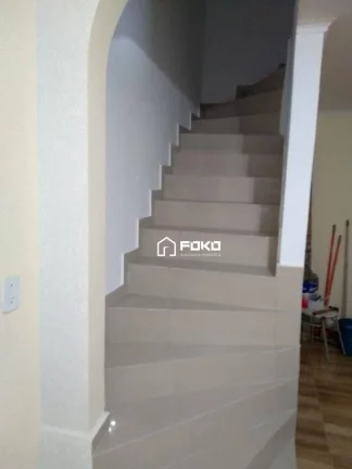 Imagem Sobrado para alugar, 300 m² por R$ 3.470,00/mês - Vila São Jorge - Guarulhos/SP