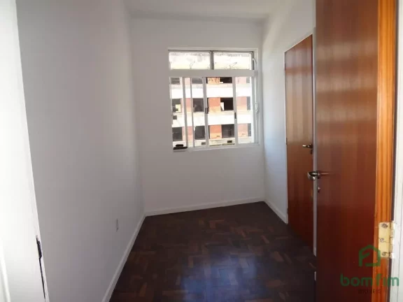 Imagem Sala comercial, Centro Histórico, Porto Alegre - SA2289