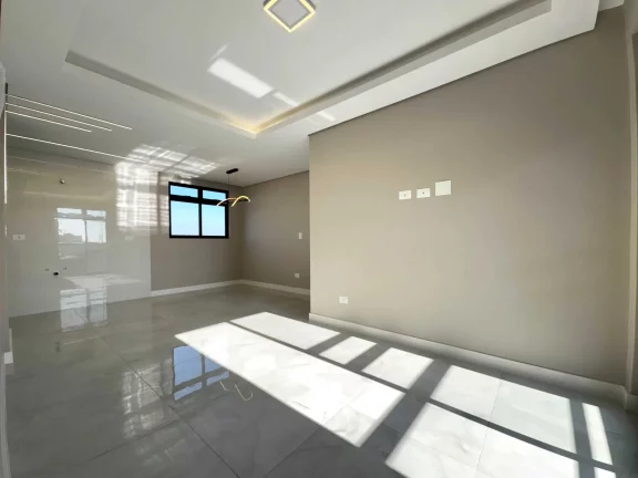 Imagem Apartamento com 3 dormitórios sendo 1 suíte e 1 vaga de garagem em São José dos Pinhais