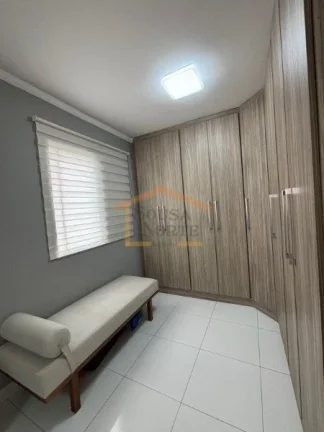 Imagem Apartamento totalmente reformado, com 65m², 3 quartos, sendo 2 conjugados e 1 suíte, sala para doi...