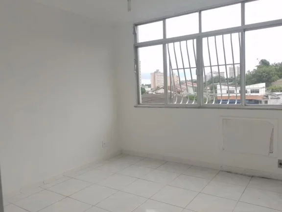 Imagem Apartamento com 2 dormitórios à venda, 71 m² por R$ 230.000,00 - Centro - São Gonçalo/RJ