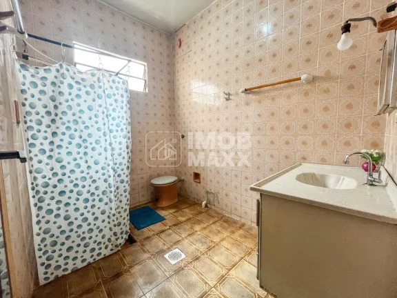 Imagem Casa à Venda Quadra 6 Sobradinho DF 6 Quartos 3 Banheiros 4 Vagas Duas Casas no Imóvel com Entradas Independentes Sobradinho Brasília