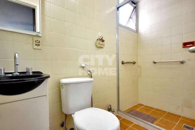 Imagem Apartamento super charmoso com 83m², 3 dormitórios ( 1 suíte ) e 2 vagas na garagem, em rua plana...