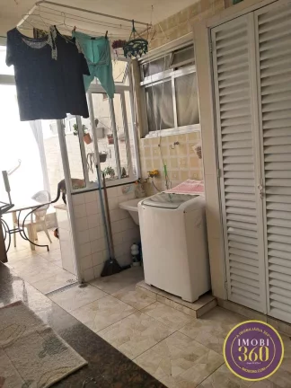 Imagem Casa com 04 dormitórios e com 02 vagas de garagem na Vila Mafra