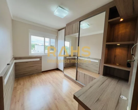 Imagem Excelente apartamento 1 suíte mais 2 quartos no Bairro América em Joinville - SC por R$890.000,00....