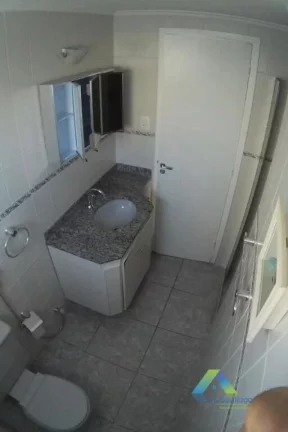 Imagem Ótimo apartamento com 2 dormitórios com fácil acesso a comercio e principais avenidas.
