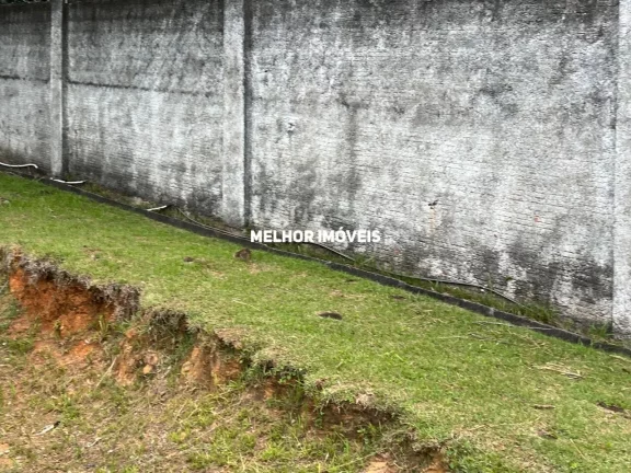 Imagem Terreno á venda em Condomínio fechado localizado em Balneário Camboriú