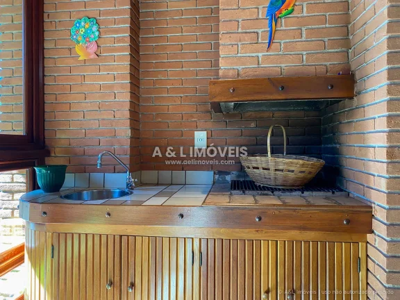 Imagem Cobertura Duplex Capivari | 152 m², 5 Dorms, Lareira e Calefação
