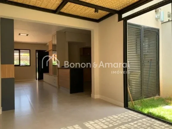 Imagem Esta casa à venda no Parque Taquaral, em Campinas/SP, oferece uma excelente oportunidade de morar e...