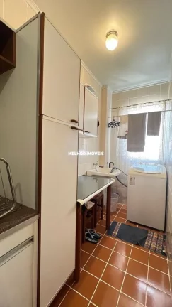 Imagem Apartamento Mobiliado com 01 dormitório na Quadra Mar de Balneário Camboriú.