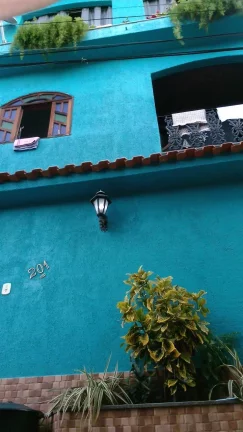 VENDO IMÓVEL LINEAR CASA DE VILA COM 50 m² - REALENGO