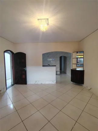 Imagem CASA 2 DORMITÓRIOS COM PISCINA