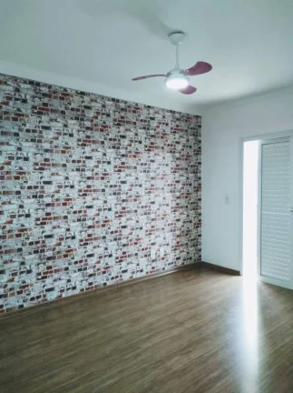 Imagem Casa em Condomínio com 03 suítes para Locação em Valinhos