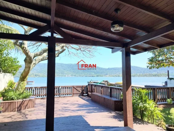 Imagem Belissima casa as Margens da lagoa da conceisão .