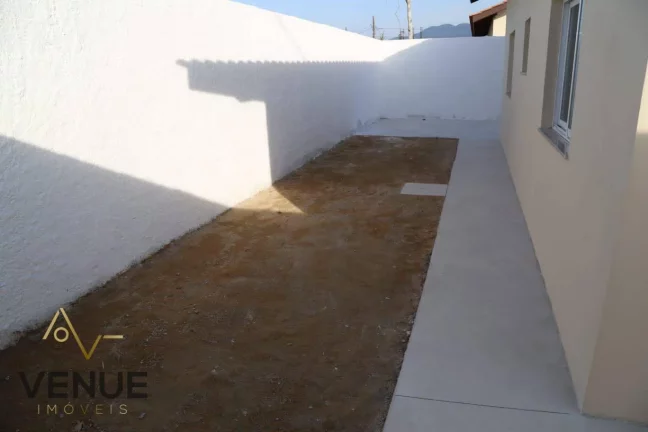 Imagem Casa à venda, 52 m² por R$ 323.000,00 - Balneário dos Golfinhos - Caraguatatuba/SP