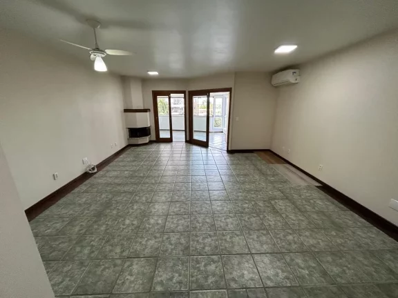 Imagem Apartamento à venda, com 3 quartos, 167m²