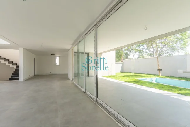 Imagem Casa de Condomínio, Nova à venda em Jardim Cordeiro-São Paulo/SP.