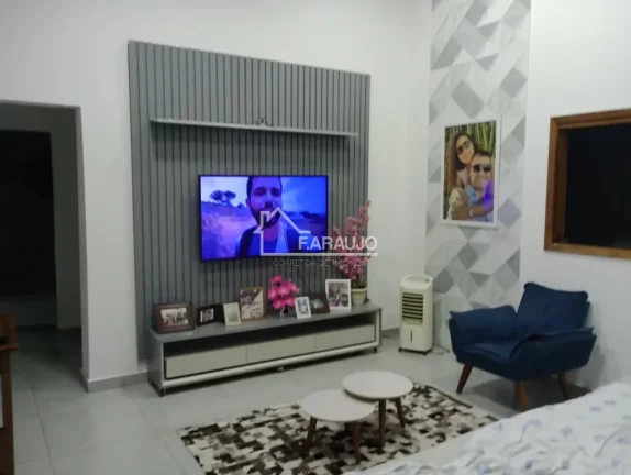 Imagem Casa térrea à venda em Sorocaba-SP! Com 3 quartos, suíte, piscina, 6 vagas.