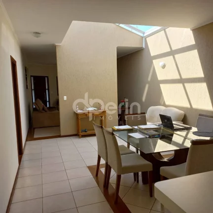Imagem Casa à venda - Residencial Samambaia