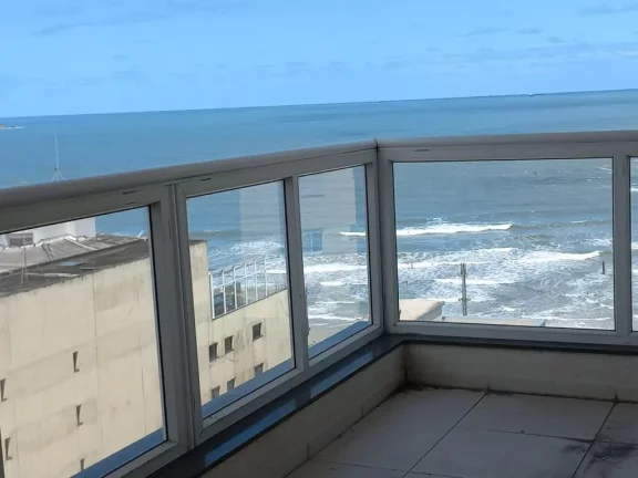 Imagem Pitangueiras - Apartamento novo - Terraço Gourmet - Vista para o mar - 02 vagas - Lazer.