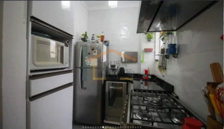Imagem Apartamento de 78m², reformado, possui 2 dormitórios, sendo 1 com armário embutido, banheiro ampl...