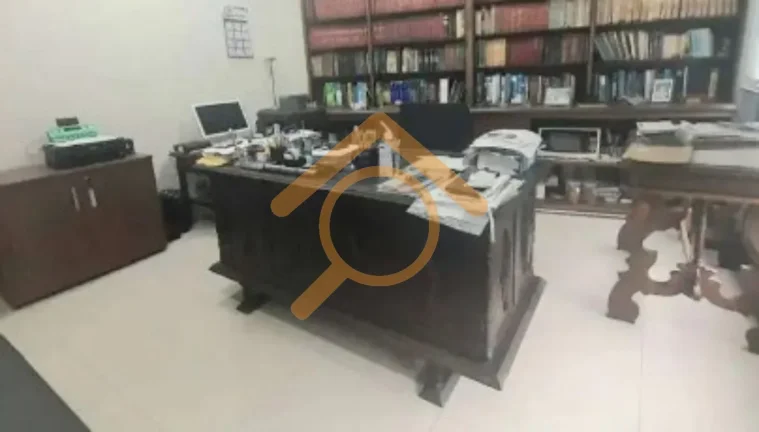 Imagem Sala Comercial de 65m² no Centro de Santos-SP: Venda ou Locação em Condomínio de Destaque
