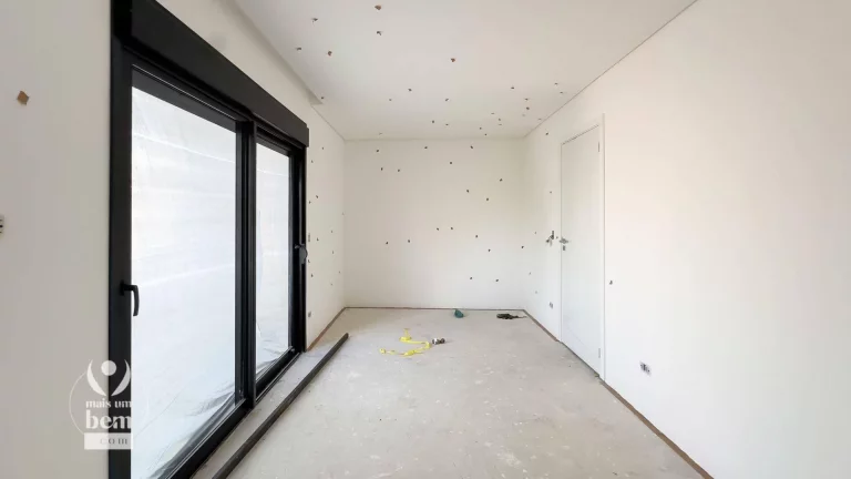 Imagem Sobrado com 190 m², 3 quartos, 3 Suites, Churrasqueira, com Quintal à venda por R$ 1.430.000 - Campo Comprido - Curitiba/PR