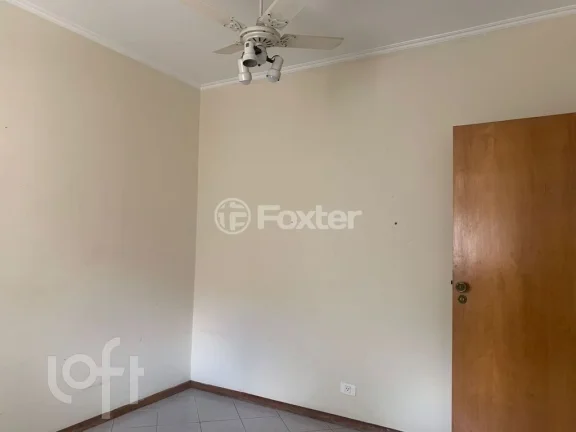 Imagem Apartamento 98M², 2Q, 1 Suíte, 2 Banheiros, 1 Vaga, Salão de Festas, Armários, Ventilador de Teto.