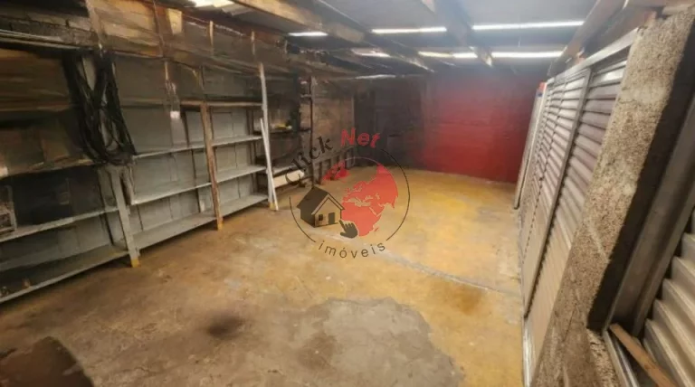 Imagem Casa à Venda no bairro Batistini com 2 dormitórios, edícula e 4 vagas