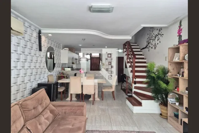 Imagem Casa à Venda - Recreio, 3 Quartos, 200 m2
