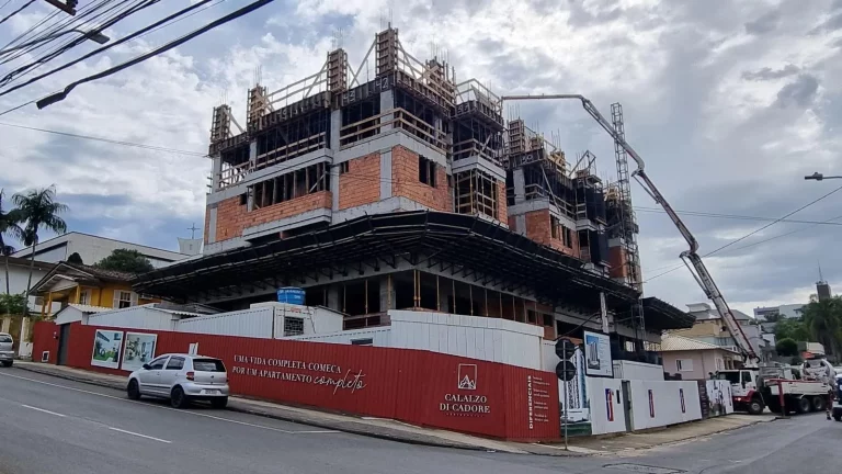 Imagem APARTAMENTO RESIDENCIAL em CRICIÚMA - SC, MICHEL