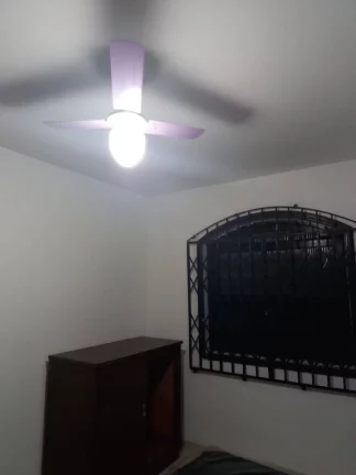 Imagem linda casa em Niterói, 3 quartos sendo 1 suíte e armários embutidos