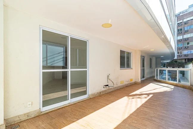 Imagem Apartamento para Venda em Rio de Janeiro, Lagoa, 3 dormitórios, 2 suítes, 3 banheiros, 2 vagas