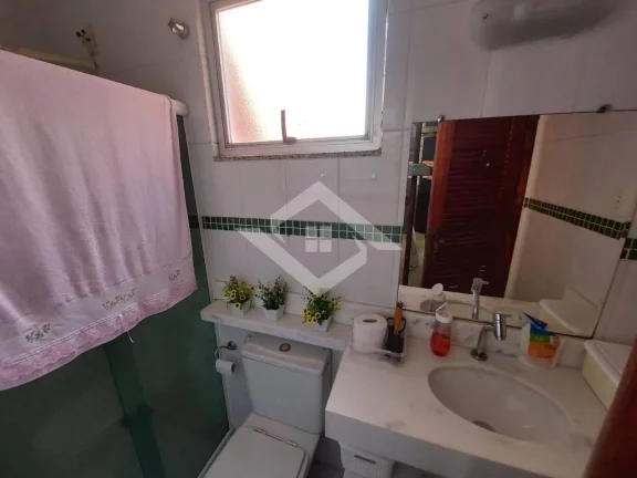 Imagem Casa de Condomínio com 3 Quartos à venda, 130m² - Campo Grande