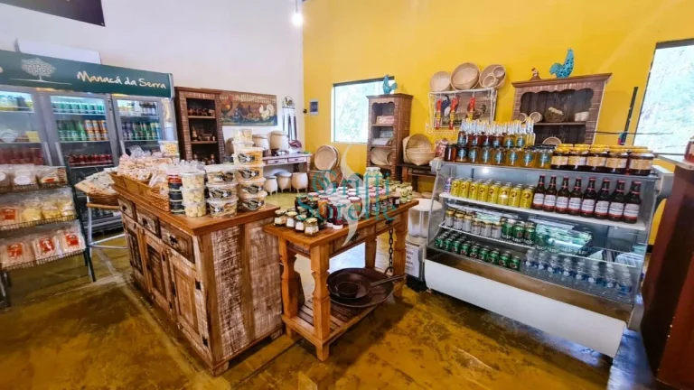 Imagem Restaurante/Ponto Comercial à Venda no Pé da Serra - Ubatuba / SP.