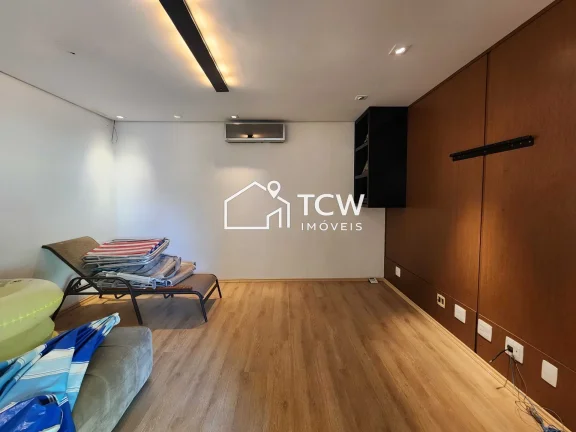 Imagem Casa de Condomínio com 7 Quartos à venda em Sorocaba
