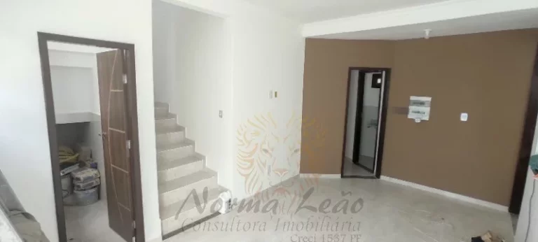 Imagem Casa duplex à venda na Coroa do Meio, Aracaju/SE. Próximo à Orla da Coroa do Meio.