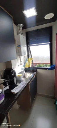 Imagem Apartamento Mobiliado com 2 dormitórios e vaga em excelente localização.