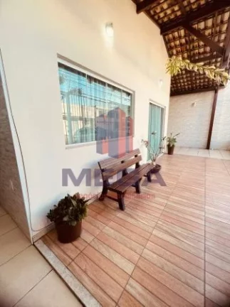 Imagem Linda Casa em Santos Dumont, 3 quartos, 2 vagas de garagem, toda mobiliada e varanda Gourmet!!!