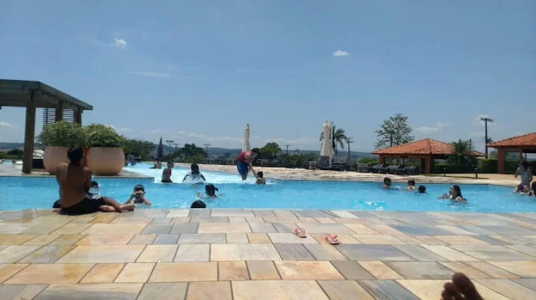 Imagem Procurando uma oportunidade de comprar um excelente terreno? Apresento o