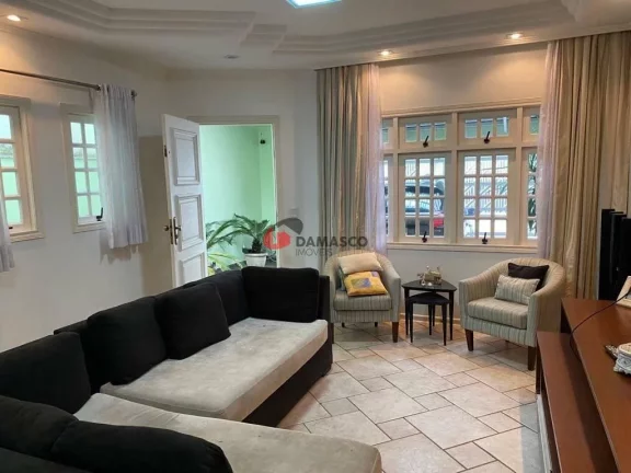 Imagem Sobrado à venda 3 Quartos, 1 Suite, 2 Vagas, 180M², Sítio da Figueira, São Paulo - SP