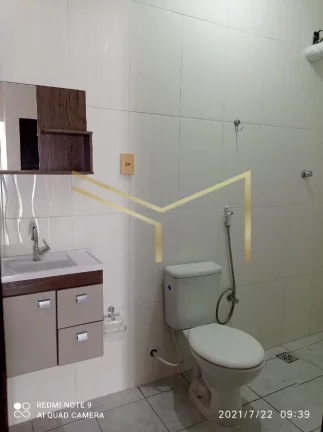 Imagem Excelente casa solta dos dois lados, bem ventilada