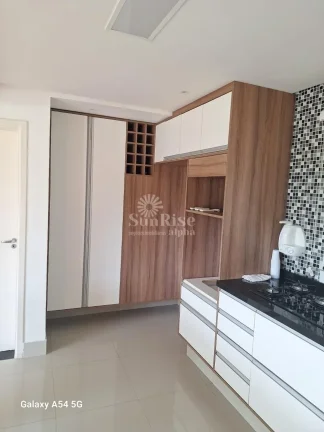 Imagem Casa à Venda no Valville - 245 m² - 3 suítes - 4 vagas - R$2.280.000 Alphaville - Santana de Parnaíba-SP