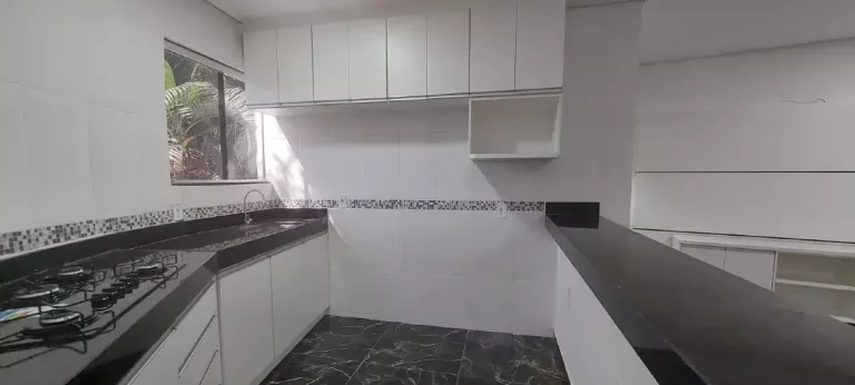 Imagem VISTA PARA A LOGOA+RUA TRANQUILA