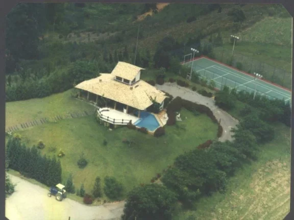 Imagem SÍTIO COM 3 DORMITÓRIOS À VENDA, 300000 M² POR R$ 3.300.000,00 - RIO ABAIXO - JACAREÍ/SP