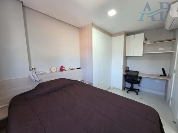 Imagem Apartamento no Canto do Forte em Praia Grande com 2 Dormitórios.
