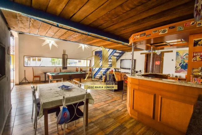 Imagem Chácara com 2800m2, 500m2 de construção, Piscina, Espaço Gourmet