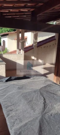 Imagem Casa em Condomínio de Luxo em São Gonçalo-RJ, Zé Garoto: 3 quartos, 1 suíte, 2 salas, 2 banheiros, 2 vagas, 317m²!